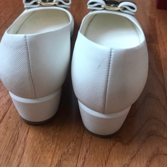 Shoes - Picture 2 of 6